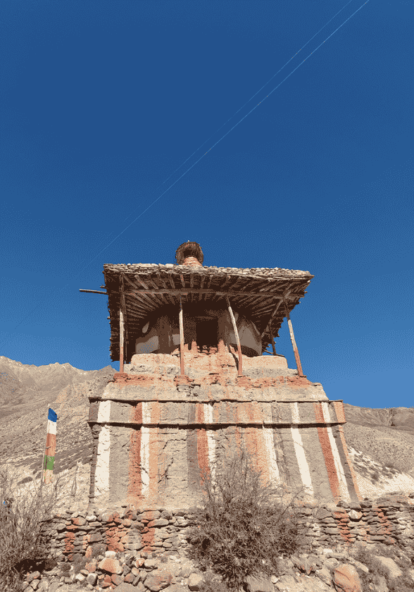 cottage on upper mustang