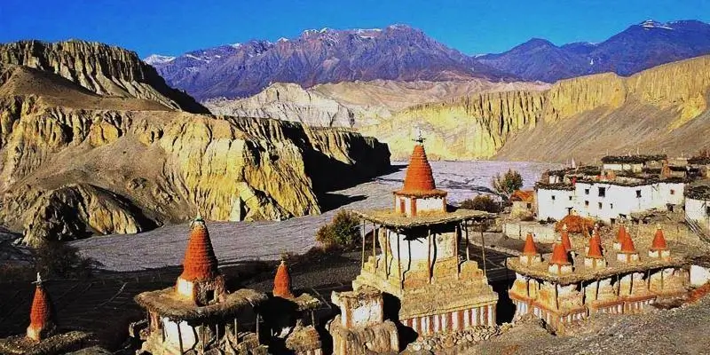 trek-to-upper-mustang