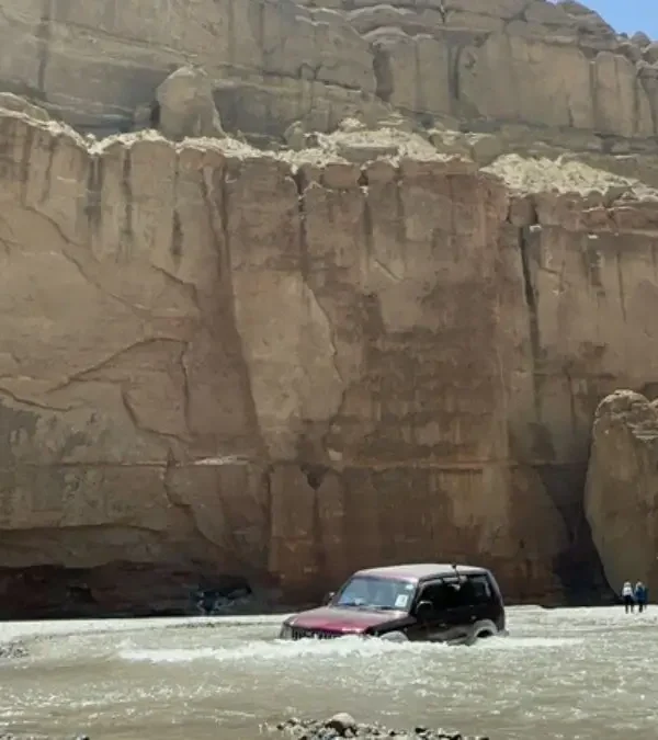 upper-mustang-tour-by-jeep